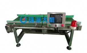 分享流水線食品稱(chēng)重機(jī) 重量檢測(cè) 不合格產(chǎn)品剔除